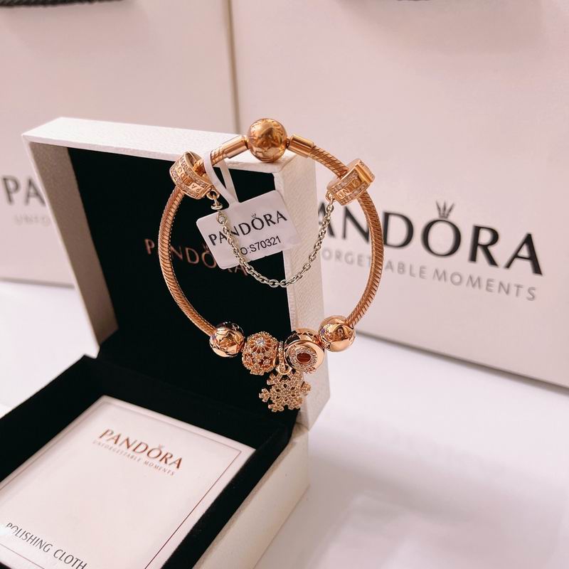Pandora bracelet 17-21 05yxx82